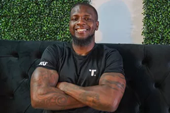 Mohamed Sanu | Covenant House Youth Homeless Month Supporter